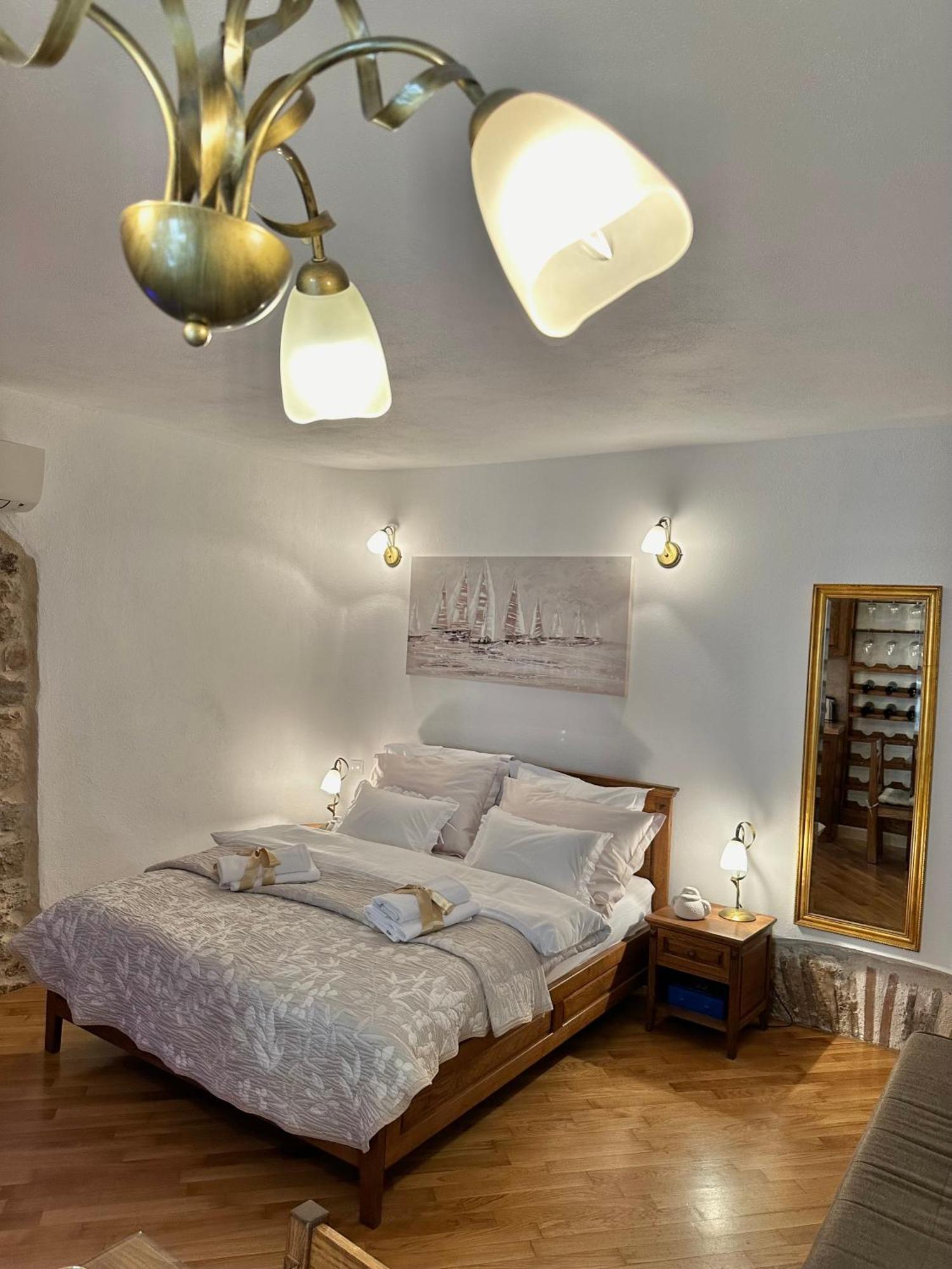Diocletian Wine Studio Apartment II Split Exterior foto
